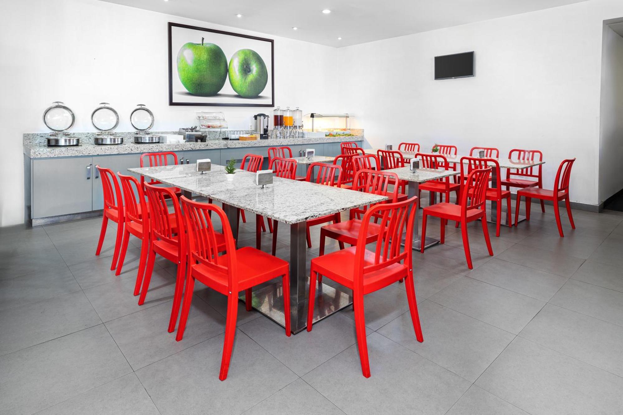 Hotel Mexico Plaza Silao Aeropuerto מראה חיצוני תמונה